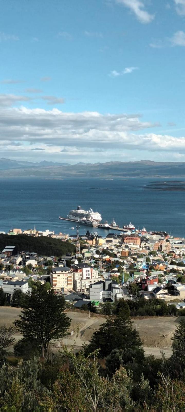 Hostel Cruz del Sur Ushuaia Exterior foto